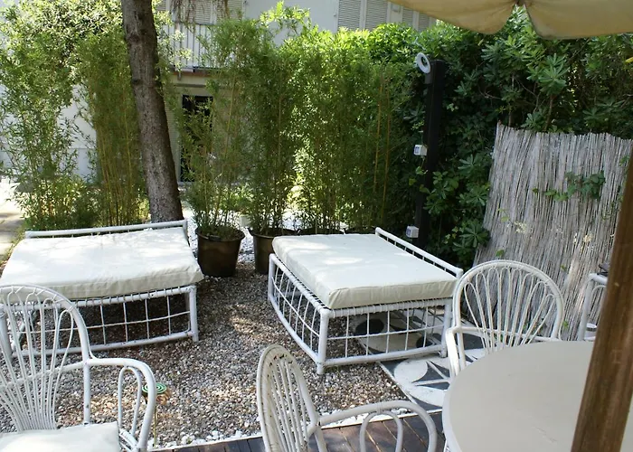 Domusauroom, Relax Nel Cuore Della Versilia - Pet Friendly